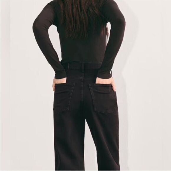 NWOT Everlane Organic Cotton The Way High Jeans in Coal Raw Hem Size 25 - Picture 2 of 11